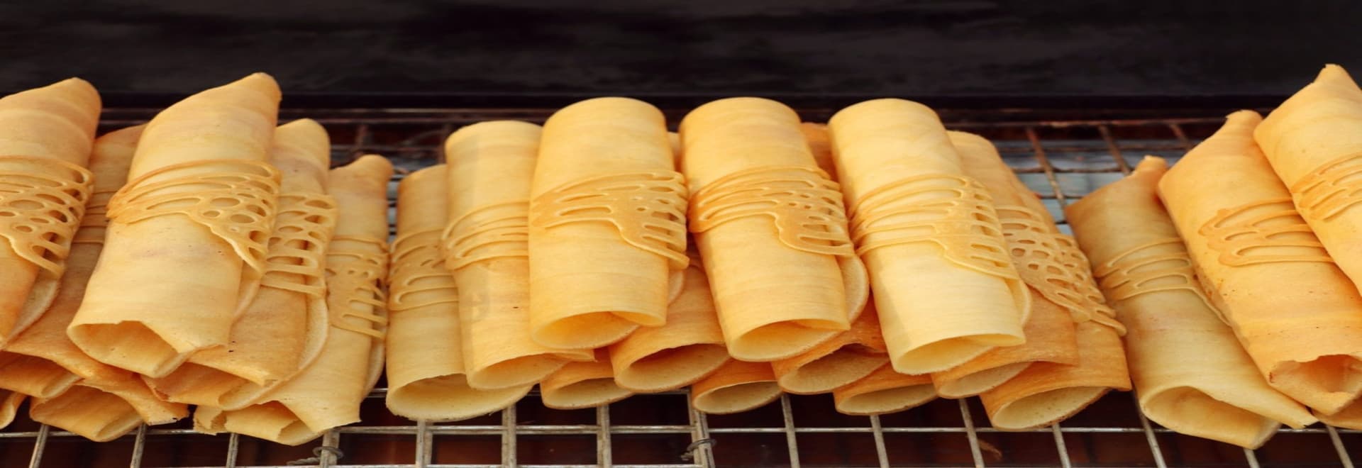 pancake-sausage-street-food-3-scaled pancake-sausage-street-food-3-scaled